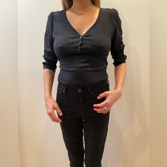 Cute Black Top - Picture 2 of 6